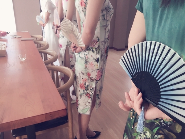 端庄仪态培训